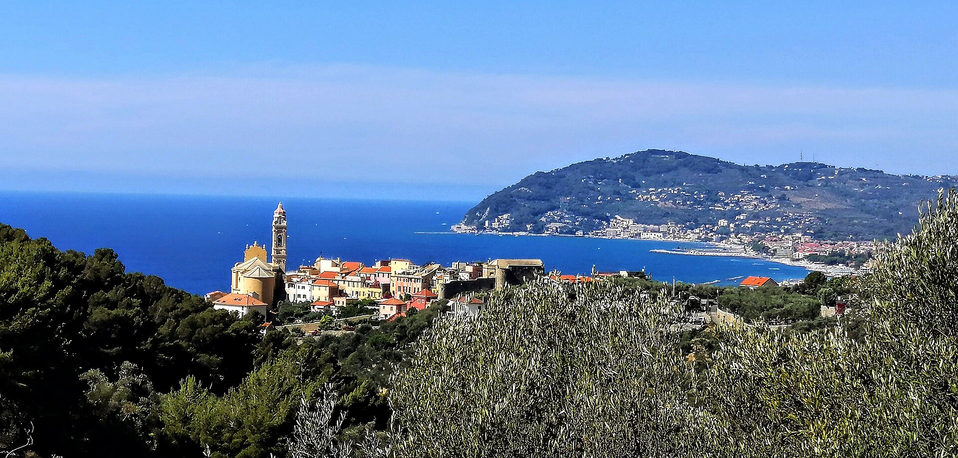 Cervo and the Ligurian coast seen from the Ciapà park